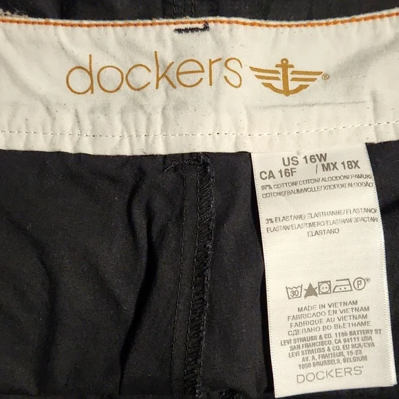 Women's Black Skort - Picture 7 of 7